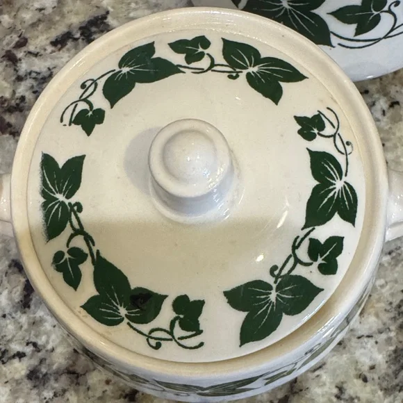 Vintage Home Laughlin Sugar & Creamer Set - Picture 6 of 9